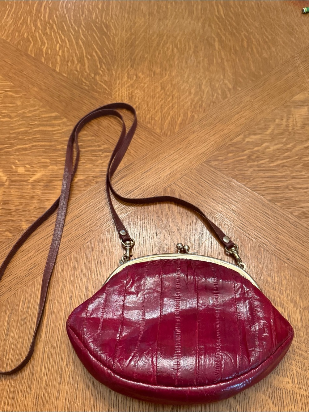 Lee Sands Burgundy red eel skin shoulder bag